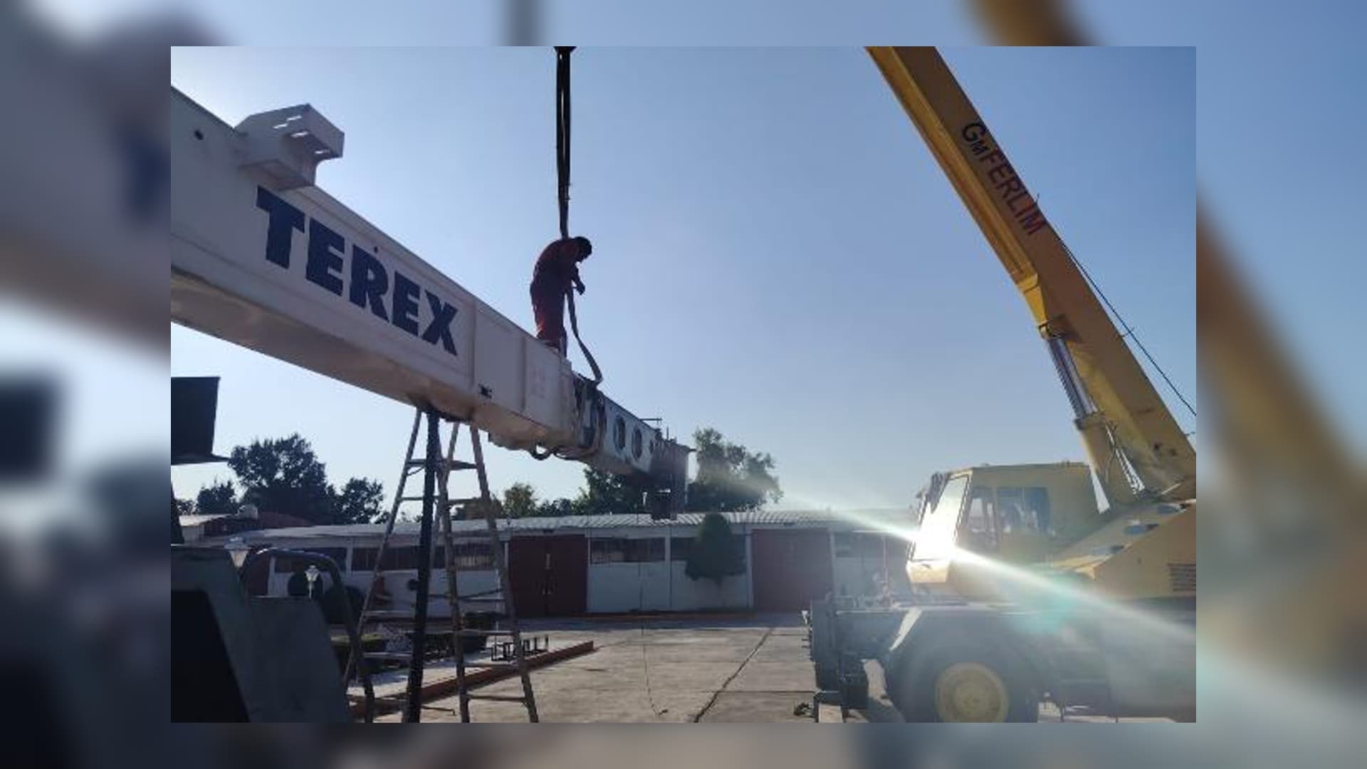 Reporte y ficha técnica en grúa Terex RT 335 — Tagema