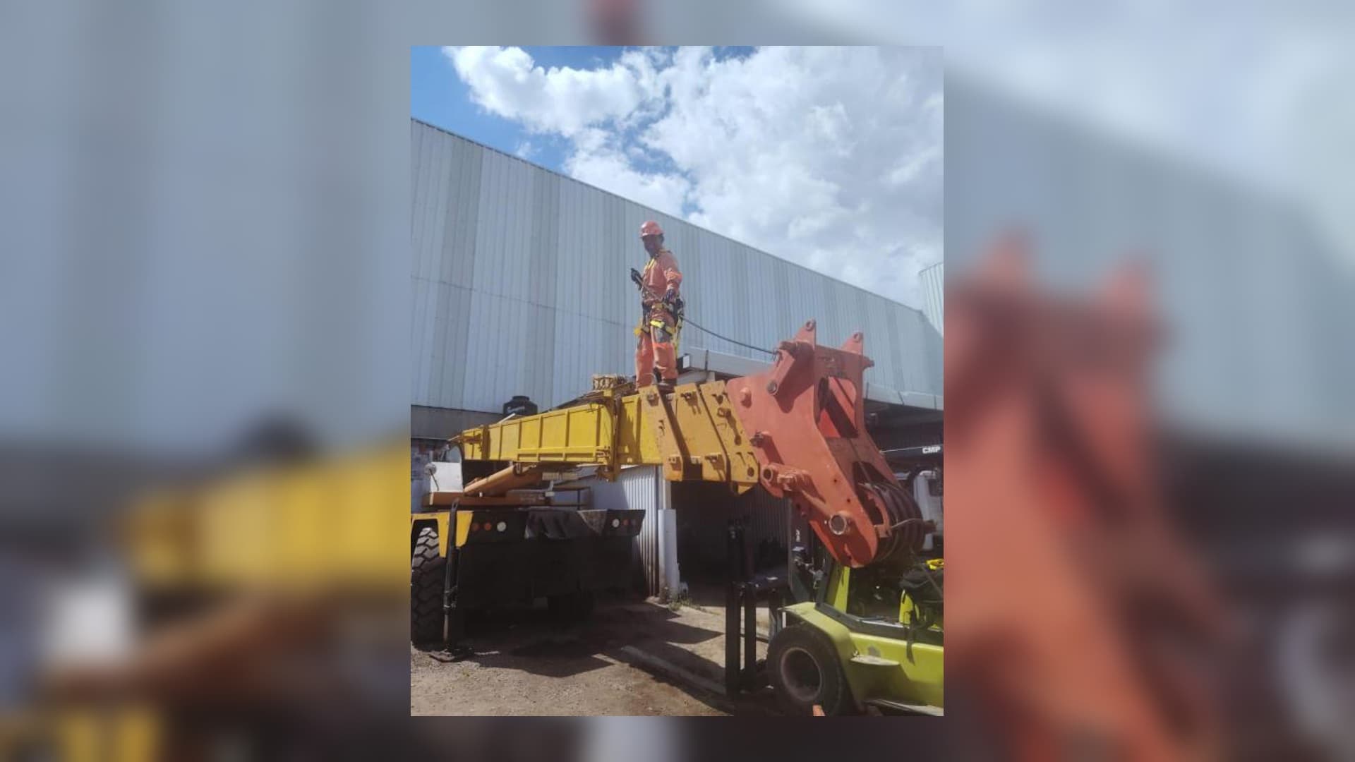 Servicio técnico en grúa Grove RT 535E — Magrumape